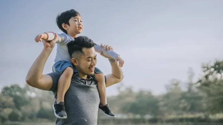 Father's Day 2026: saat Tepat Menghargai Peran dan Pengorbanan Ayah