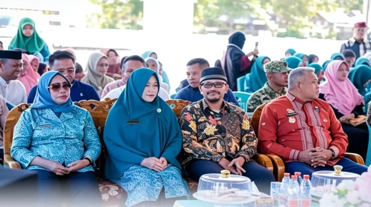 Bupati Buton tengah Tekankan Pelayanan Masyarakat  di Tingkatkan