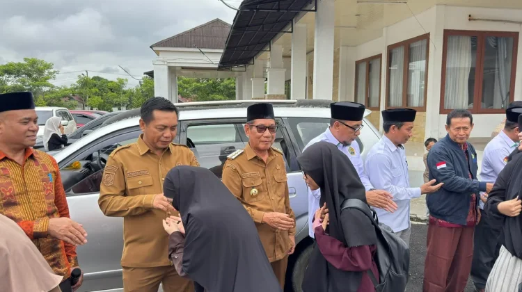 Lepas Kafilah MTQ, Bupati harap Jaga Nama Baik Daerah dan Rebut Juara