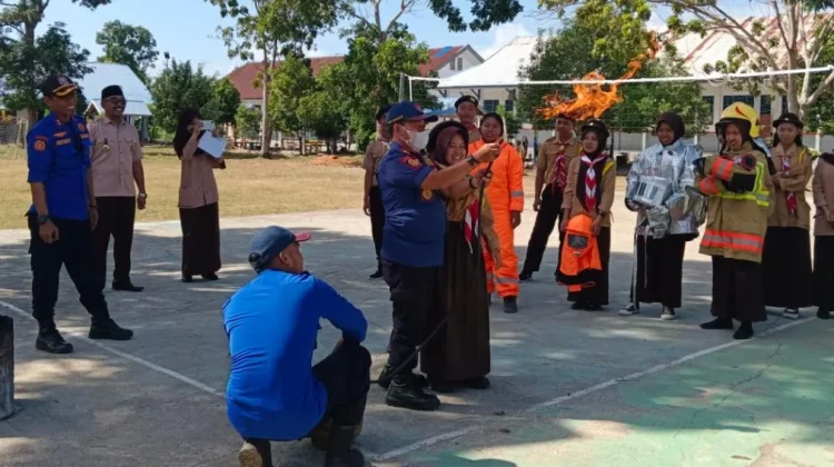 Satpol PP Bombana Gelar Sosialisasi dan Edukasi Pencegahan Kebakaran