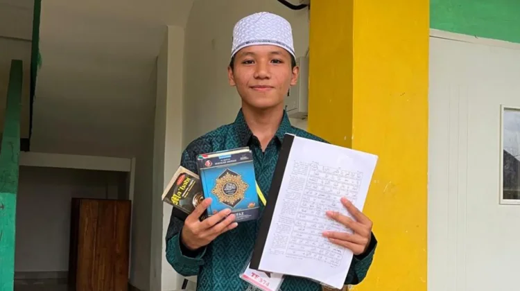 Ulwan Azzam Menjadi Harapan Koltim di Tafsir Inggris MTQ XXXI Tingkat Sultra