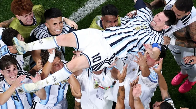 Messi Tebus Penalti Gagal, Sang GOAT Pimpin Comeback Epik Argentina
