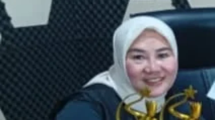 Generasi Hebat Melahirkan Profesional Tangguh Berdaya Saing Tinggi