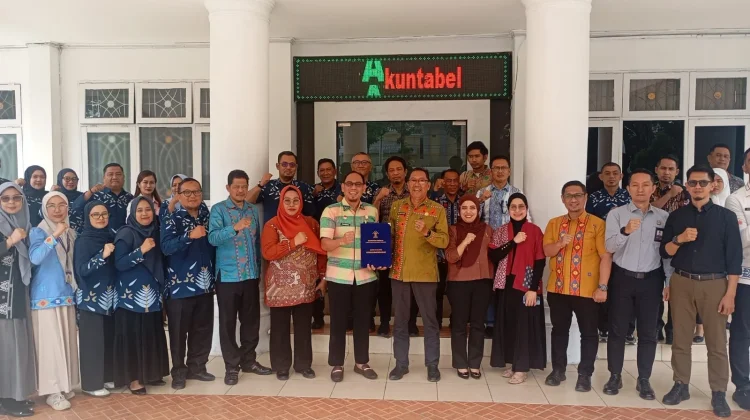 Kemenkum Sultra Harmonisasi Raperda Kolaka