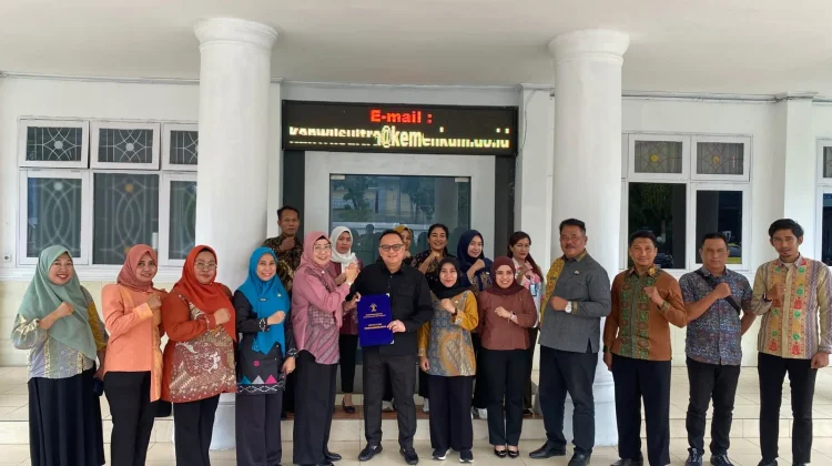 Kemenkum Sultra Harmonisasi Rancangan Perbup Kolaka