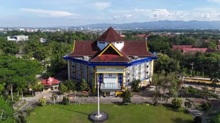 Senat Tetapkan Tiga Besar Calon Rektor UHO