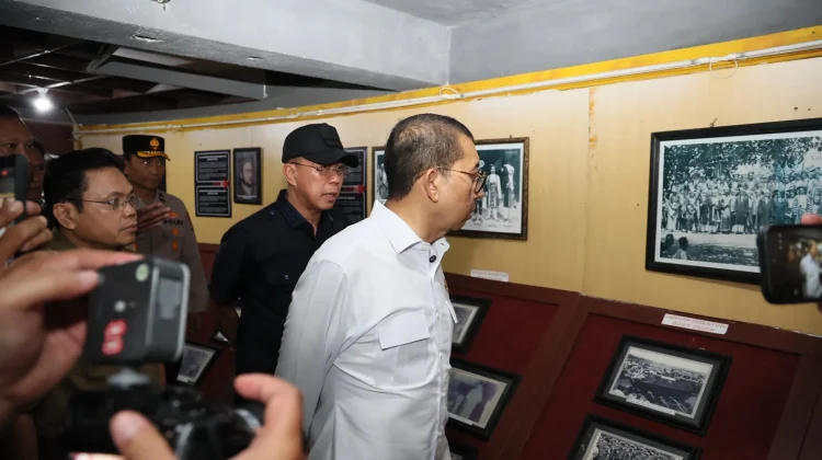 Gubernur dan Menteri Kebudayaan Tinjau Museum Sultra