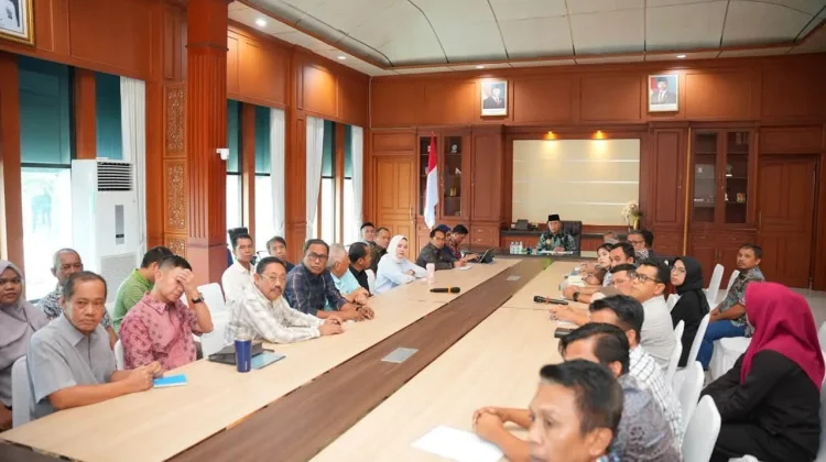 Gubernur Sultra Minta Sektor Tambang MBLB Dongkrak Pendapatan Daerah