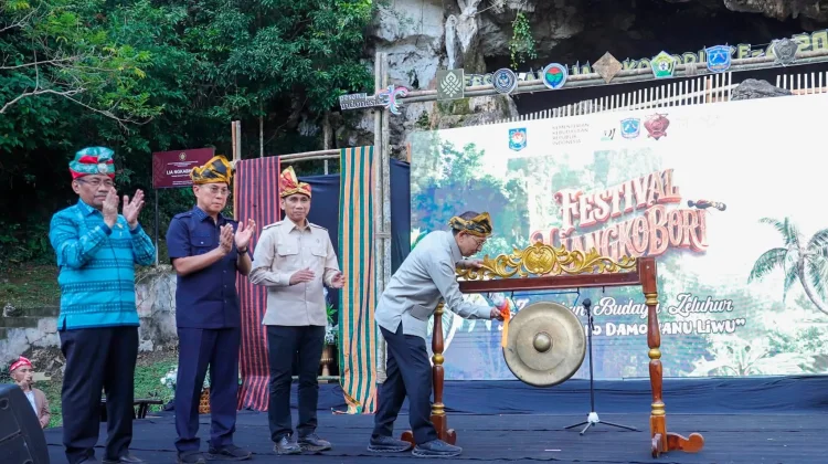 Festival Liangkobori Dorong Pelestarian dan Wisata Budaya Muna