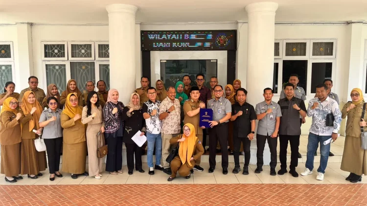 Kemenkum Sultra Harmonisasi Raperda Kolaka