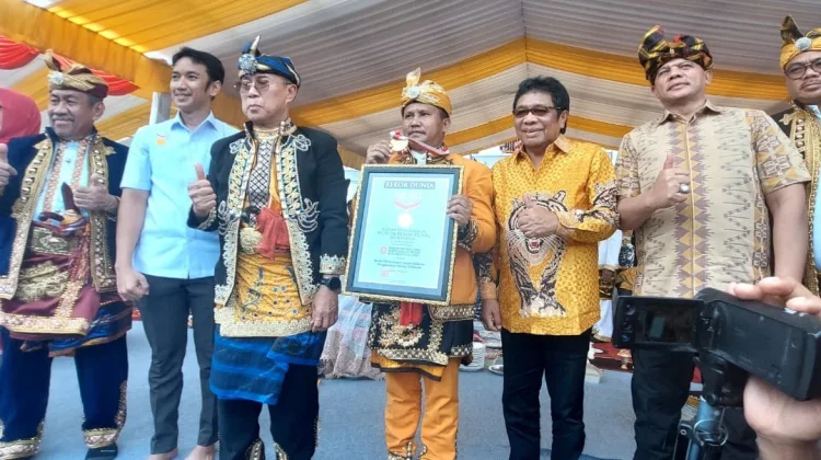 Silaturahmi Akbar KKMM di Kendari Pecahkan Rekor Dunia