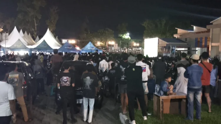 Satpol PP Kota Kendari Gelar Nobar dan Pasar Murah di  Final Piala Dunia 2026