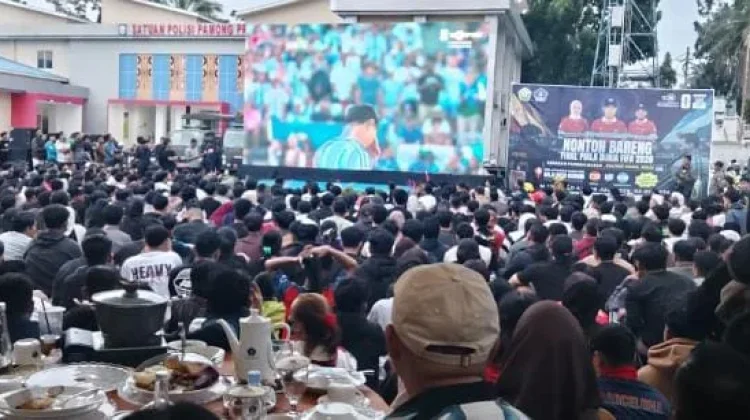 Gubernur Sultra dan Wali Kota Kendari Nobar Final Piala Dunia 2026 Bersama Warga