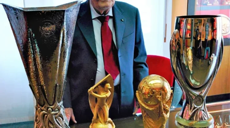 Perancang Trofi Piala Dunia yang Jarang Dikenal Publik