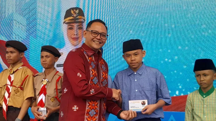 Peluncuran Program KEJAR di Kendari, OJK Sultra Dorong Budaya Menabung sejak Dini