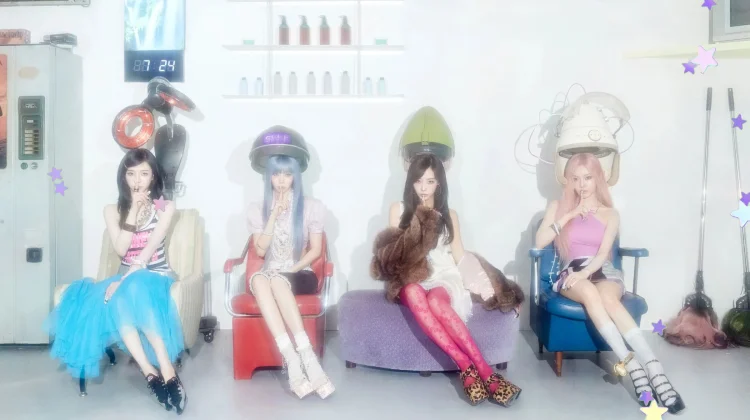 aespa Rilis “KISS N TELL”, MV Baru dengan Konsep Ceria dan Futuristik