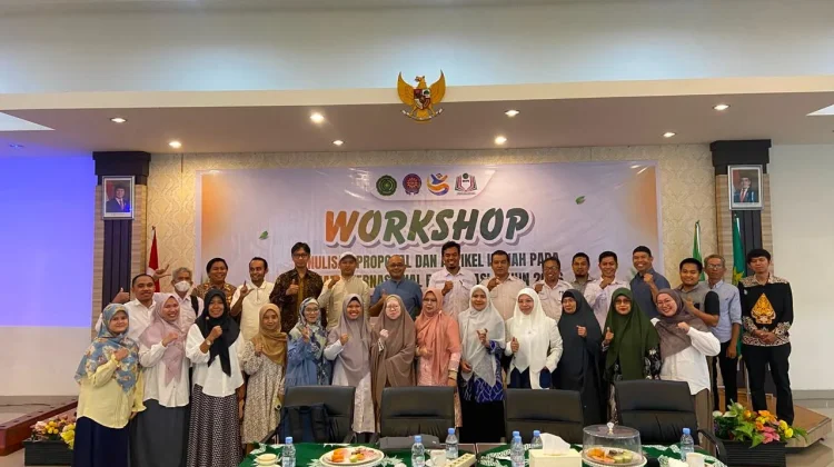 UMKENDARI Bekali Dosen Menembus Hibah Nasional dan Jurnal Internasional