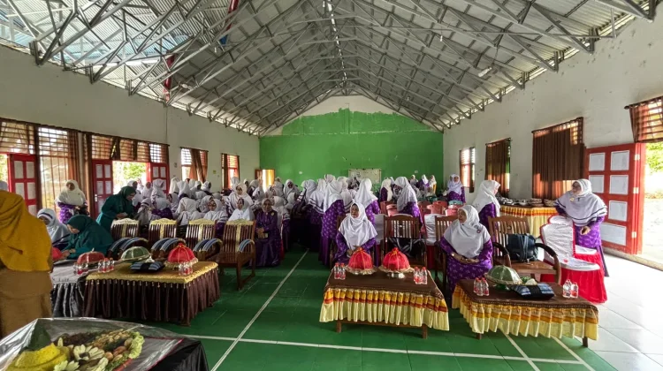 Perjalanan ke Buteng Pererat Kebersamaan Pengurus Wanita Islam