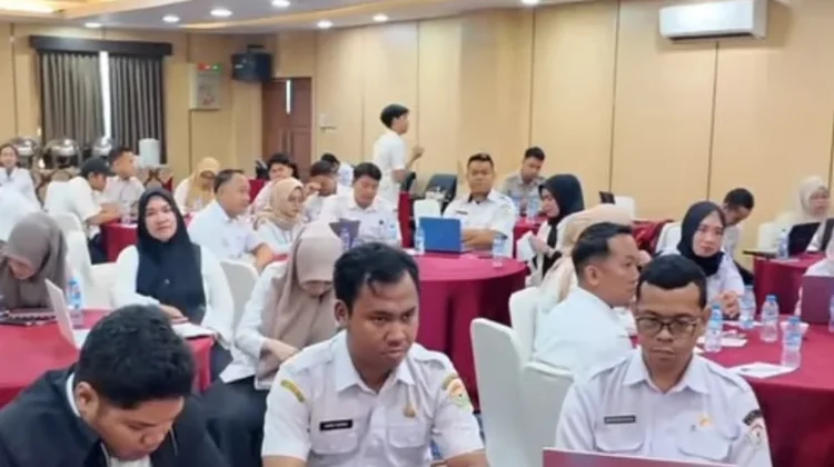 Kominfo Sultra Perkuat Kapasitas OPD dalam Pengelolaan Statistik