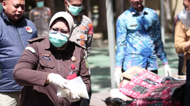 Polda Sultra Musnahkan 5,4 Kg Narkotika, Selamatkan Ribuan Jiwa