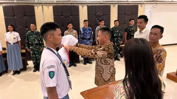 Sekda Kendari Buka Diklat Paskibraka Persiapan HUT RI