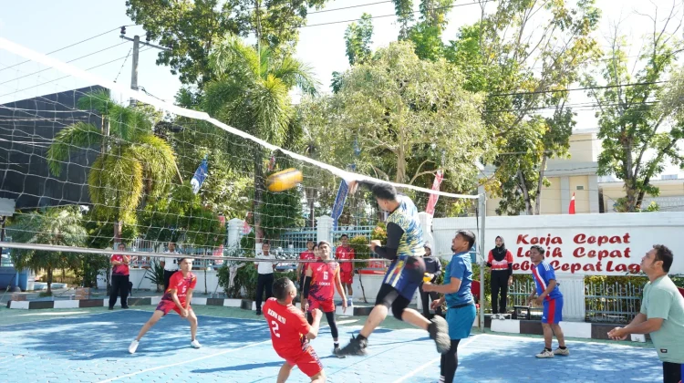 Meriahkan Hari Pengayoman ke 81, Kemenkum Sultra Gelar Laga Bola Volly Putra