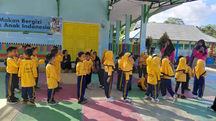 TK King Abdul Aziz Siapkan Siswa Ikuti Karnaval Kemerdekaan