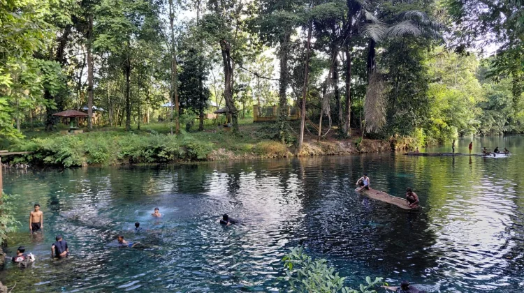Mata Air Fotuno Rete, Hidden Gem yang Memikat di Pulau Muna