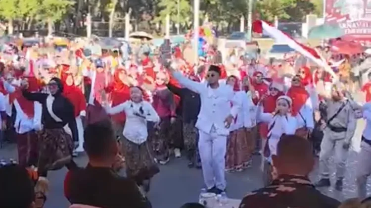 Karnaval Juang Kendari Tampilkan Atraksi Kreatif dan Potensi Daerah