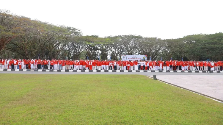 Gubernur Sultra Ajak Peserta Lomba HUT RI Perkuat Persaudaraan