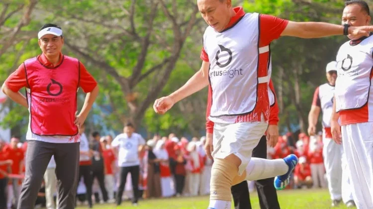 Gubernur Sultra Ingatkan Peserta Lomba HUT RI Jaga Sportivitas dan Kesehatan