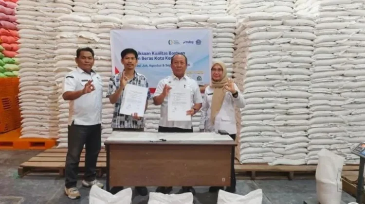 Bulog Siapkan 30 Kilogram Beras untuk 27.660 Keluarga di Kendari