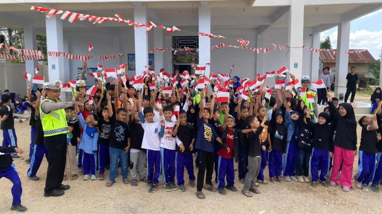 Polantas Karib Edukasi Pelajar Tertib berLalu Lintas