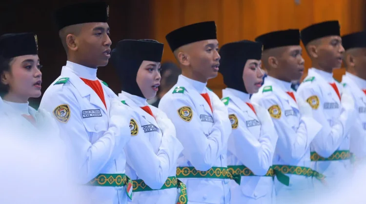 Gubernur Sultra Minta Paskibraka Pertahankan Disiplin