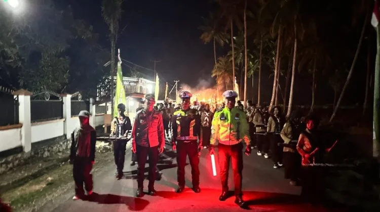 Pawai Obor Meriahkan HUT ke-81 RI, Polres Konut Siagakan 40 Personel