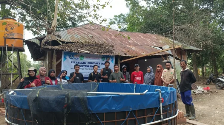 Kolaborasi Dua Kampus Terapkan Teknologi Bioflok di Desa Alebo