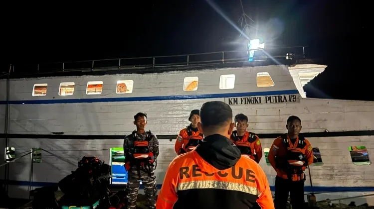 Tim SAR Gabungan Cari Nelayan Hilang di Perairan Kabaena Bombana