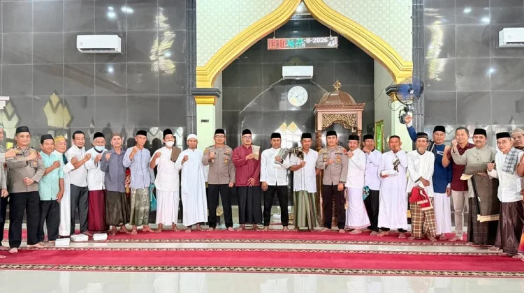 Judulnya: Safari Kamtibmas Mepokoaso, Kapolres Konawe Dekat dengan Warga