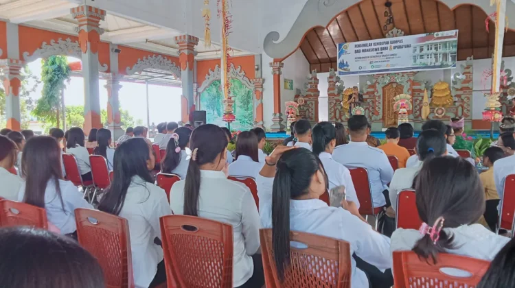 Pendidikan Karakter Materi Utama PKKMB STAH Bhatara Guru Kendari