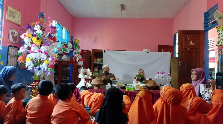 Peringatan Maulid Nabi di TK Dian Ekawati, Momentum Menanamkan Akhlak Mulia