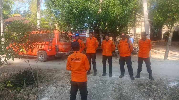 Tim SAR Bagi Tiga Sektor Cari Warga Hilang di Buton Tengah