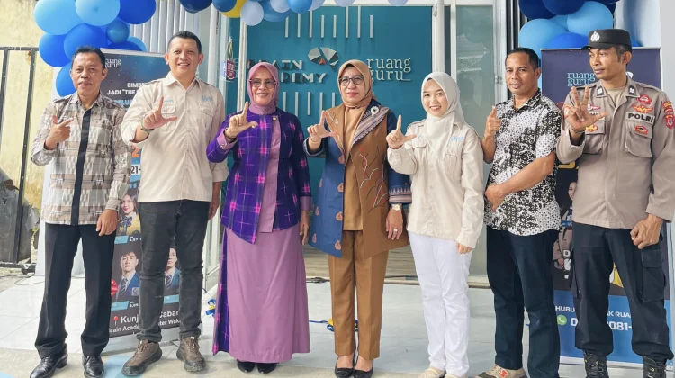 Ruangguru Ditantang Tembus Pulau-Pulau Terluar di Wakatobi