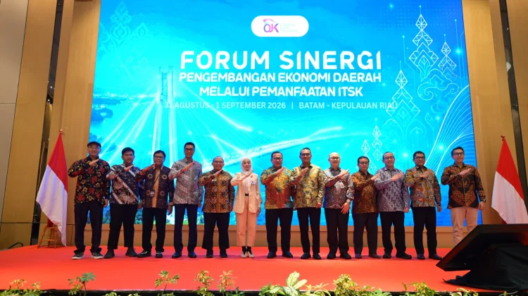 OJK Perkuat Pembiayaan UMKM melalui Inovasi Teknologi Keuangan