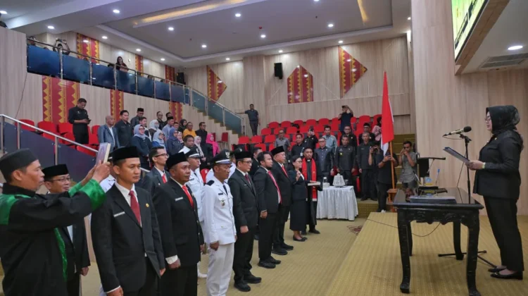 Wali Kota Kendari Lantik 14 Pejabat