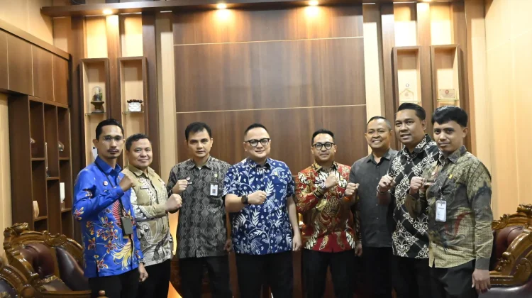 Kakanwil Kemenkum Sultra Terima Tim BHP Makassar