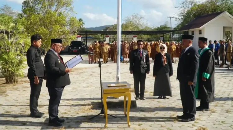 Dua Pejabat Pimpinan Tinggi Pratama Dilantik, Bupati Adios Tekankan Kinerja