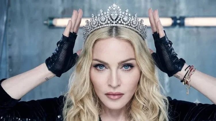 Madonna Kembali Tampil di MTV VMAs setelah 23 Tahun