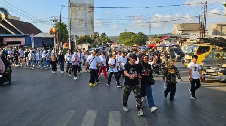 Kemenkum Sultra Semarakkan RRI Fest 2026 melalui Jalan Santai