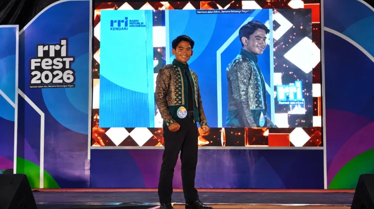 Fashion Show Casual Wastra Indonesia Meriahkan RRI Fest 2026 di Kendari
