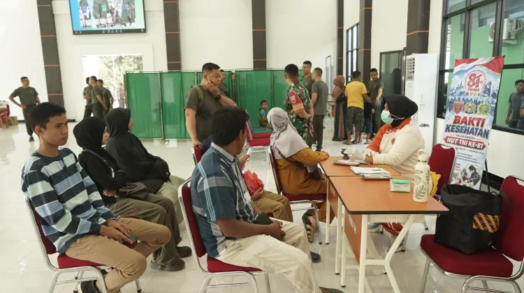 Sambut HUT ke-81 TNI, Kodim Kendari Gelar Layanan Kesehatan Gratis